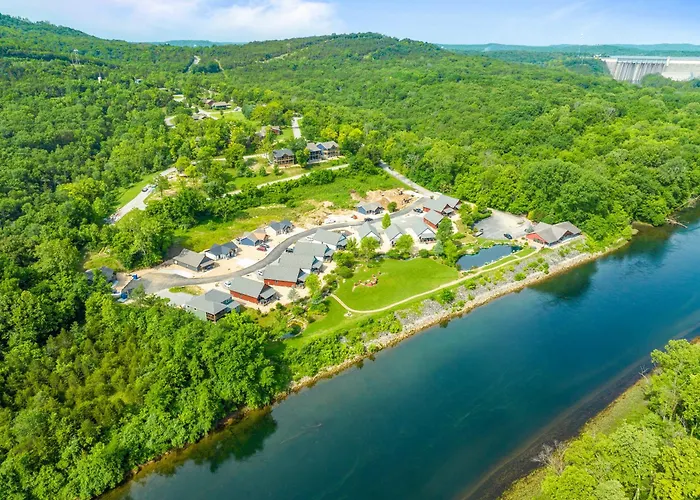 New Ozark Oasis Luxe Cabin Retreat With Hot Tub
