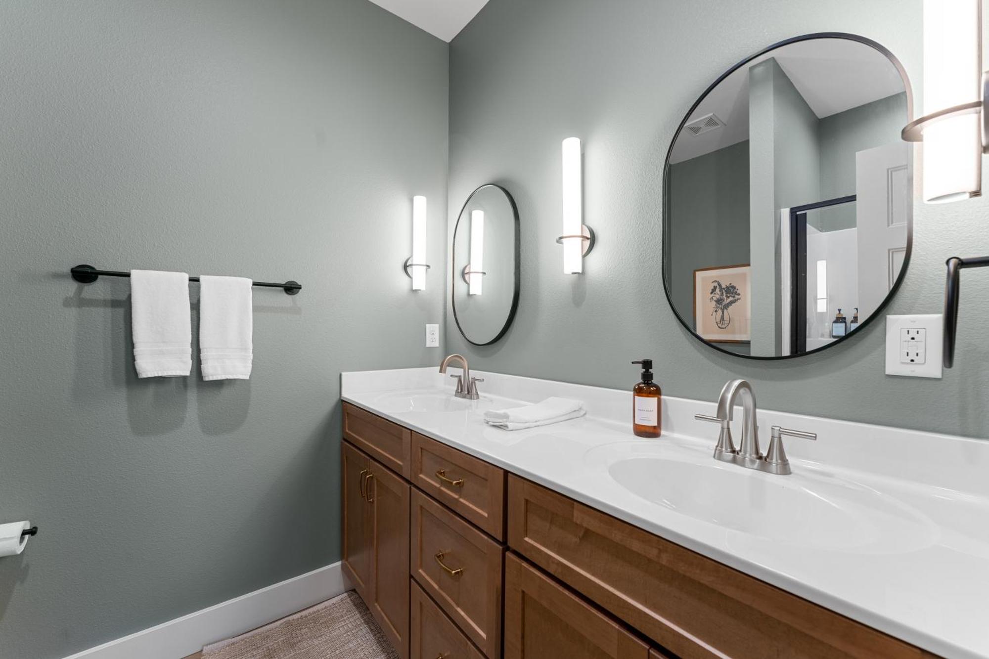 Hébergement de vacances New Ozark Oasis Luxe Retreat With Hot Tub *